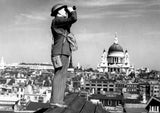 PICTURING THE PAST (Pack of 10): Blitz on Britain. ML0144