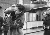 PICTURING THE PAST (Pack of 10): Blitz on Britain. ML0144